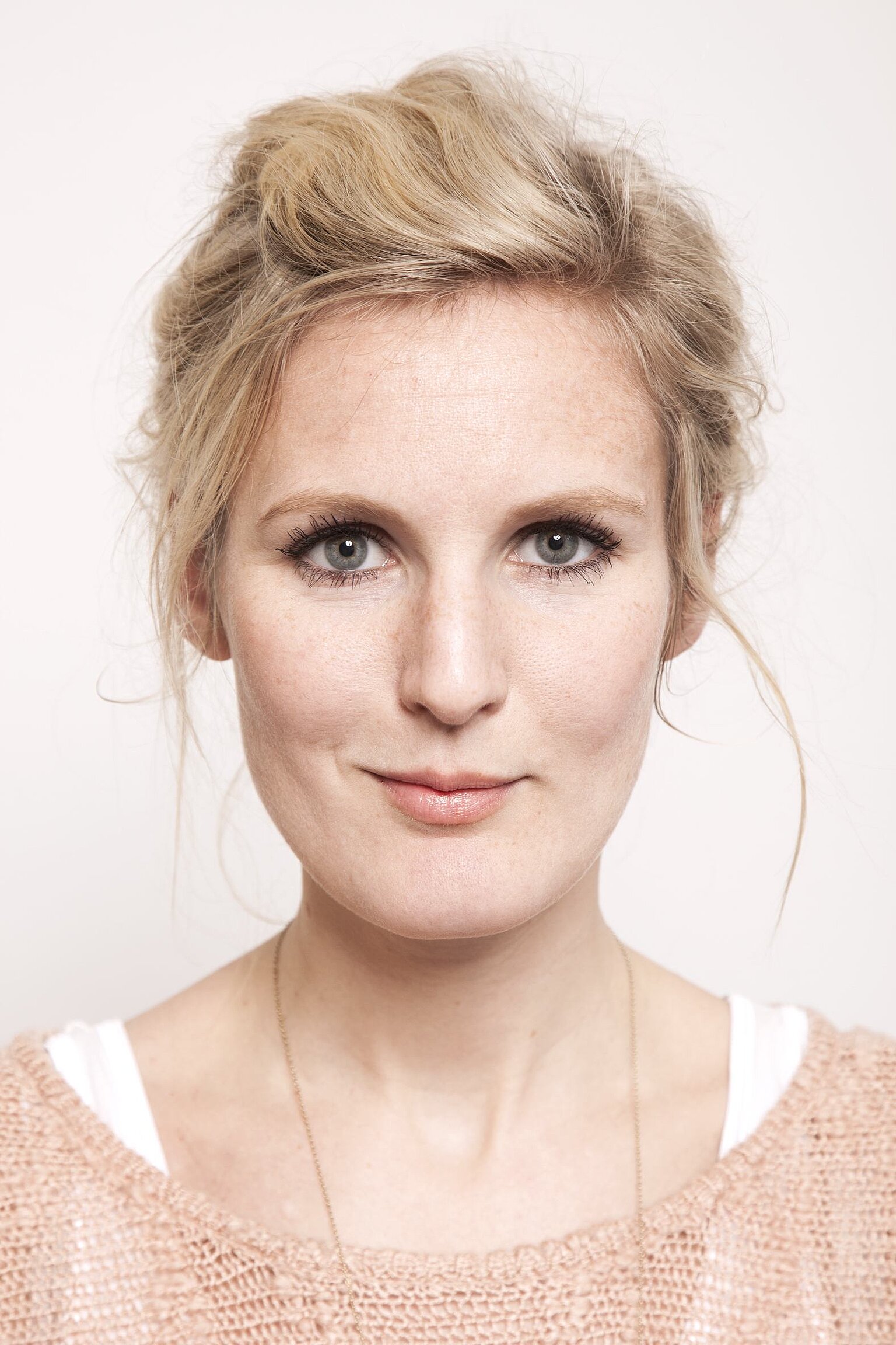 – Charlotte Parnack (Foto: Edith Wagner/DIE ZEIT)